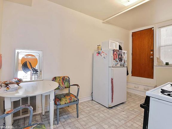 5th image of 2320 W Cortez St #G