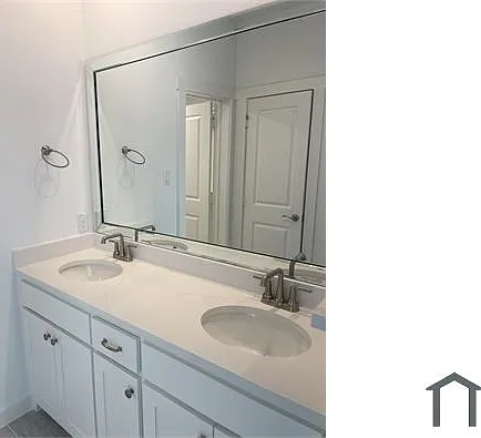 715 Tower Rd — Photo 15