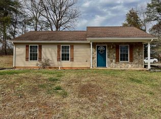 309 Windsor Point Loop, Wirtz, VA 24184