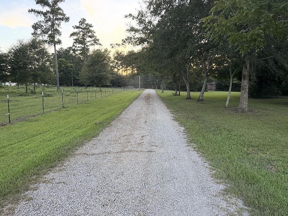 2nd image of 1716 Bj Mixon Rd