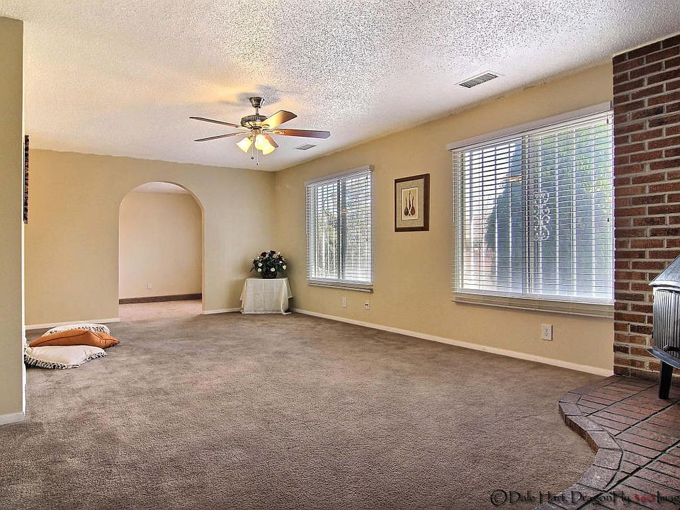 1st image of 2813 Vista Grande Dr NW