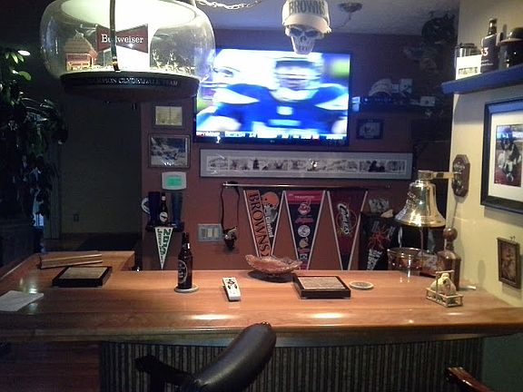 sports bar