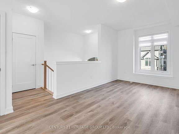3rd image of 96 Lyall Stokes Cir