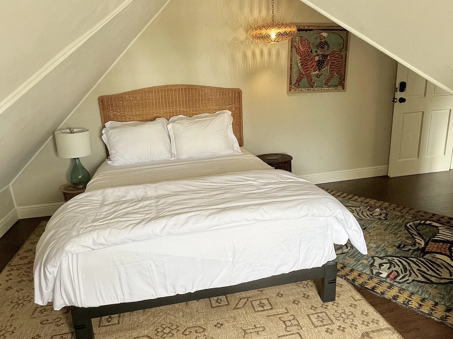 4 bed, 3.0 bath, 7000 sqft, $931 — Photo 4