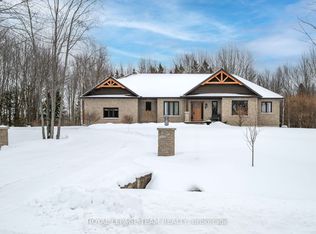 524 Osmond Daley Dr, Ottawa, ON K0A1L0