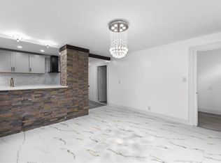 41 Calhoun Ave, Providence, RI 02907