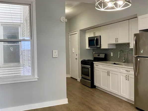 116 Irving Street image 5 of 9