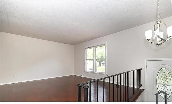 5001 Springview Rd — Photo 6