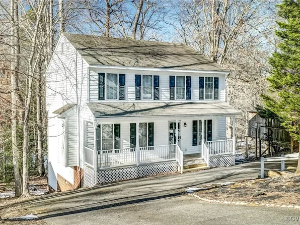 7554 Valencia Rd, Chesterfield, VA 23832