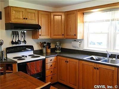 2nd image of 9458 Wickham Dr