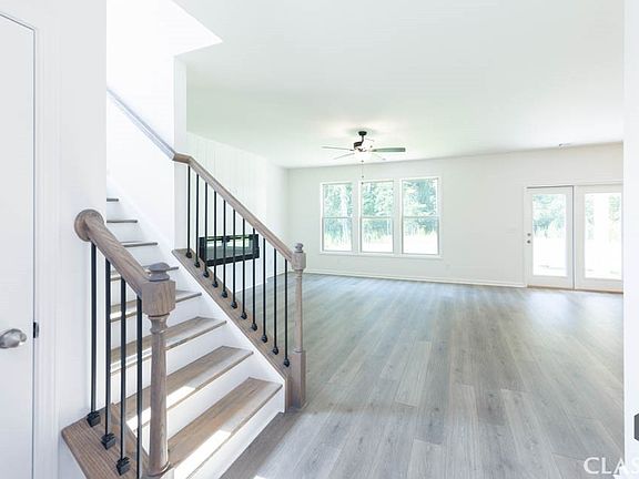 5th image of 206 Blue Dragon Drive