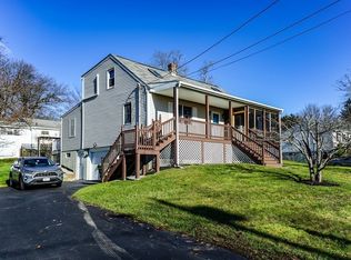 6 Kelly Erin Ln, Webster, MA 01570