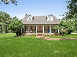 1027 Melanie Ln, Hazlehurst, MS 39083