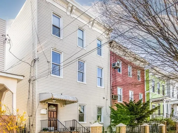 20-41 41st Street, Astoria, NY 11105