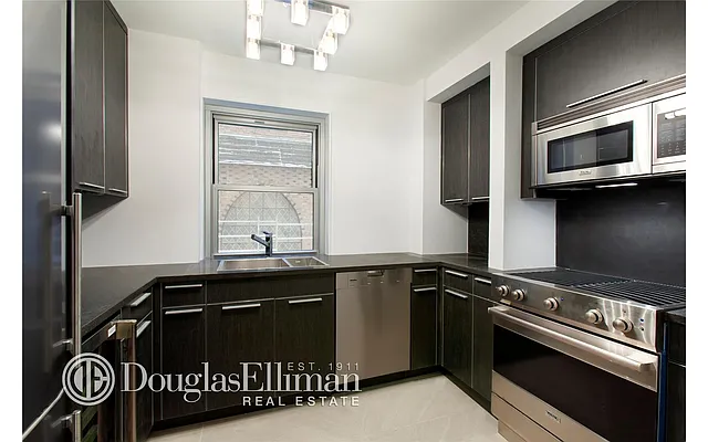 Rented by Douglas Elliman | media 11