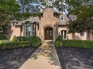 3783 Pioneer Trl, Mantua, OH 44255