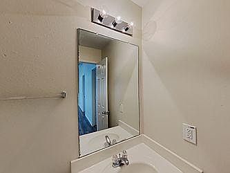5th image of 6466 Austinville Dr