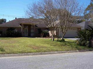 6027 Songbird Dr, Pensacola, FL 32503