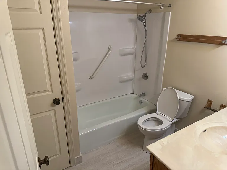Bathroom has new upgraded flooring.