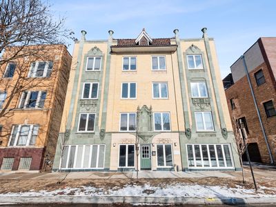 1636 W Melrose St APT 102, Chicago, IL, 60657