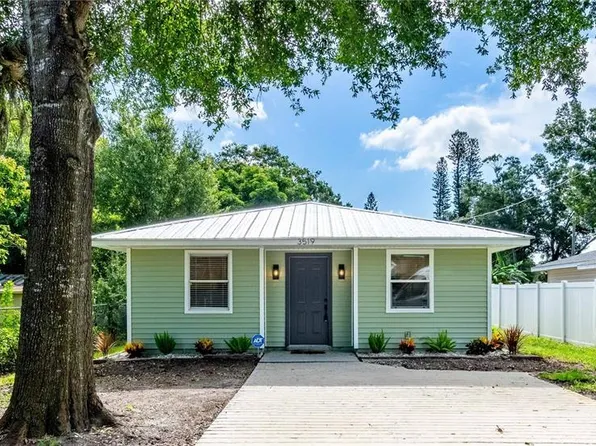 3519 19th St E, Bradenton, FL 34208