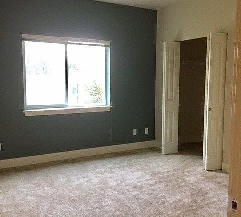 5th image of 20318 15th Ave NE APT 206