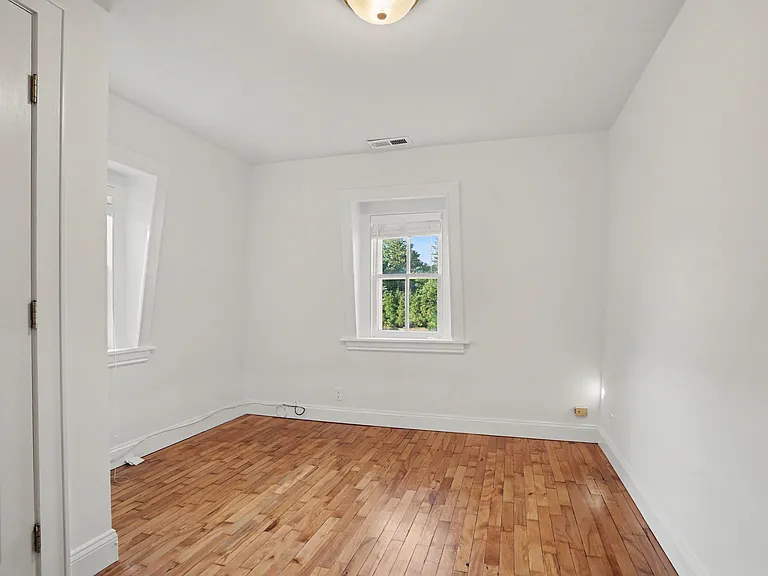 38 W Morgan Ave — Photo 27