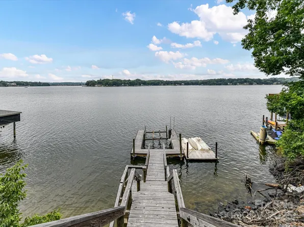 2061 Marquesas Ave, Tega Cay, SC 29708