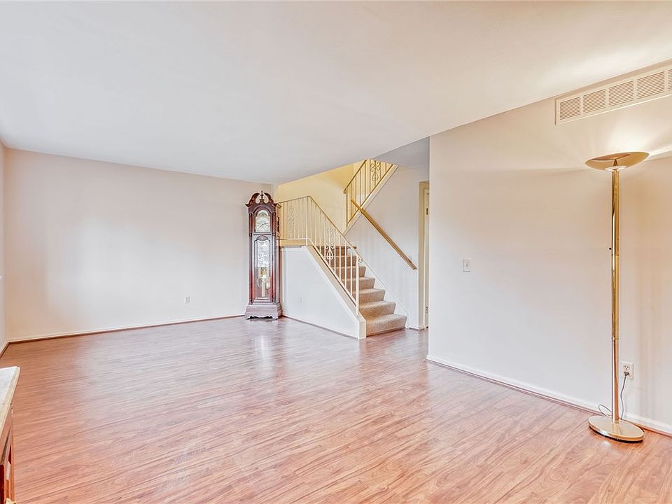 68 Camberley Pl, Penfield, NY 14526 Zillow