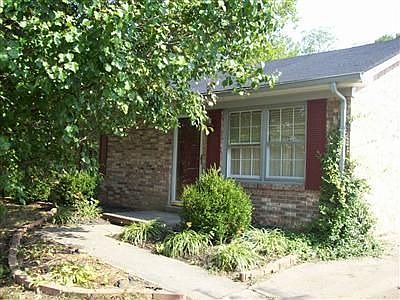 1st image of 238 Williamsburg Dr