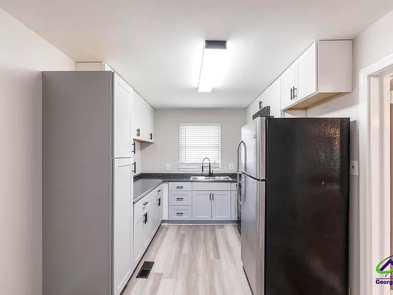 103 Sparta St — Photo 9