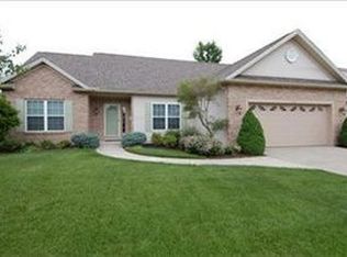 589 Brennans Ct, Avon Lake, OH 44012