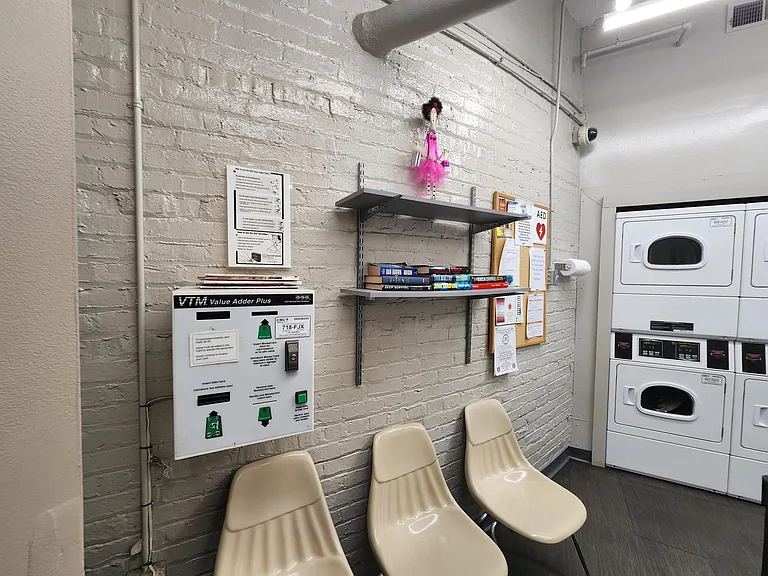 1540 N State Pkwy #5B — Photo 27