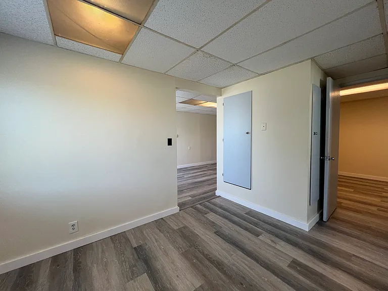 8010 27th St W — Photo 15