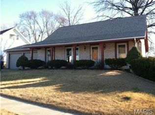 5196 Cheltenham Rd, Florissant, MO 63033