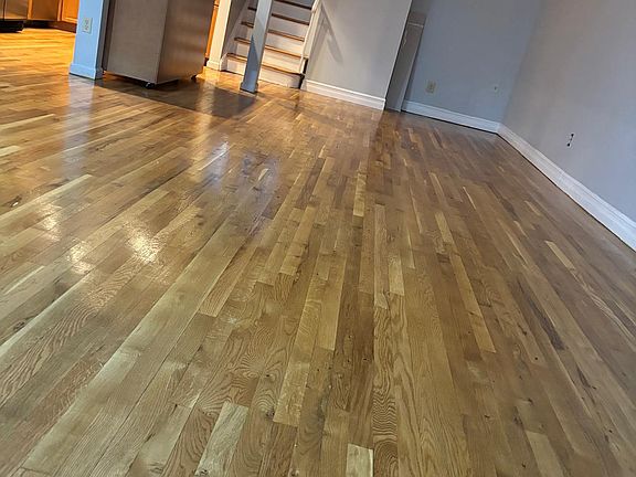 3rd image of 9510 Schenck St Floor 2