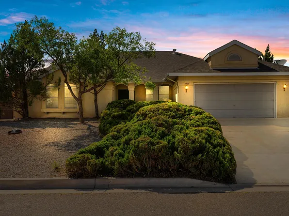 2620 Sandia Loop NE, Rio Rancho, NM 87144