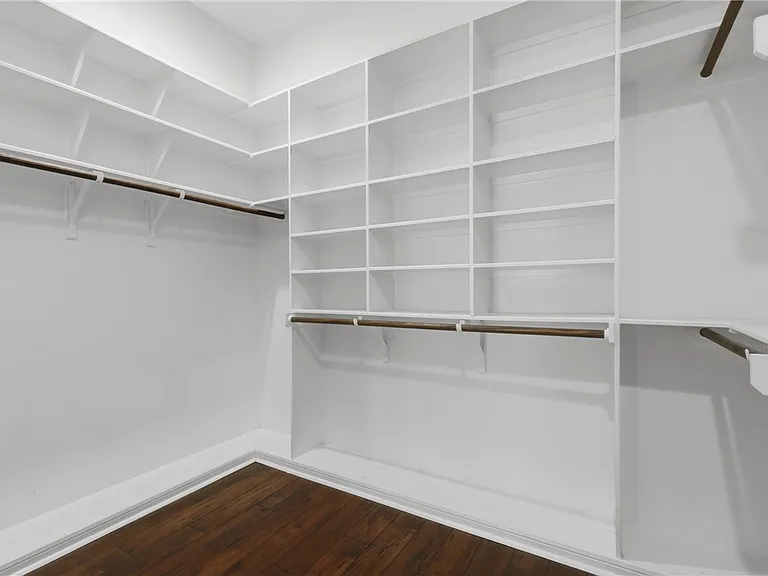 2612 Kinnersley Ct — Photo 14