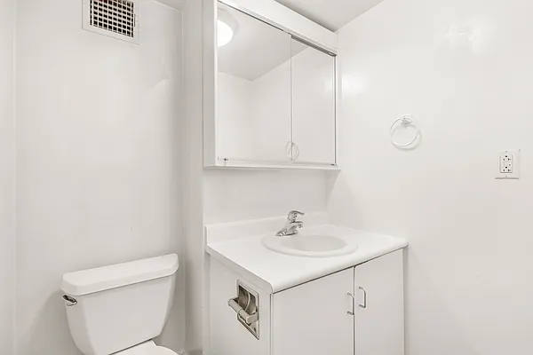 Rented by Beekman Real Estate Investment Management | media 10