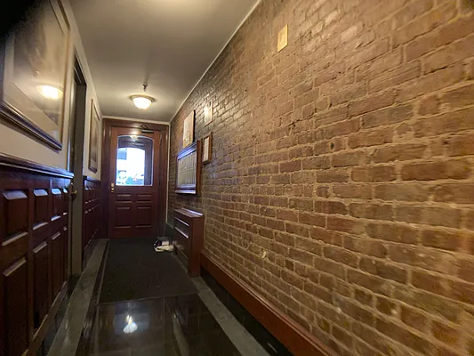 Rented by REMAX Elite | media 23