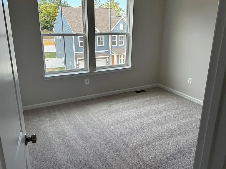 350 Watercourse Dr #1 — Photo 7