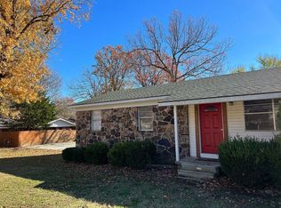 608 Oak St, Mountain View, AR 72560
