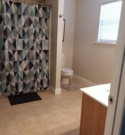3rd image of 5308 Anderson Ave