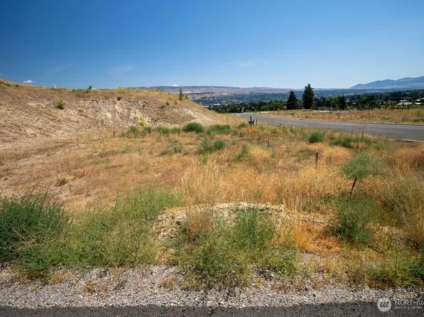 0 Lot 6 Ridgefield Way, Wenatchee, WA 98801