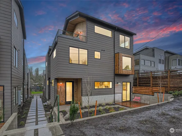 9225 3rd Avenue NW, Seattle, WA 98117