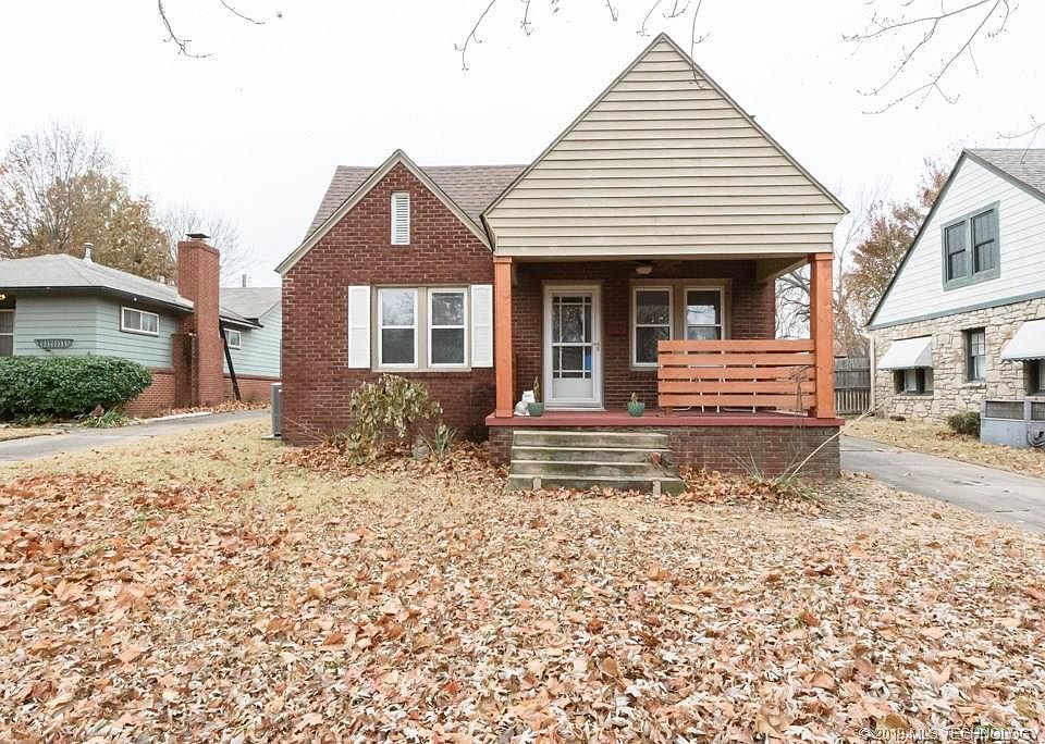 1st image of 1428 S Knoxville Ave