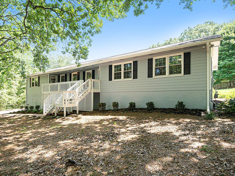 Welcome home! 80 Pinehurst Lane