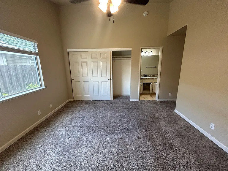 2924 Merle Ave — Photo 18