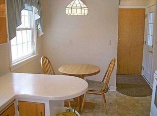 17 Paladine Rd, Rochester, NY 14617