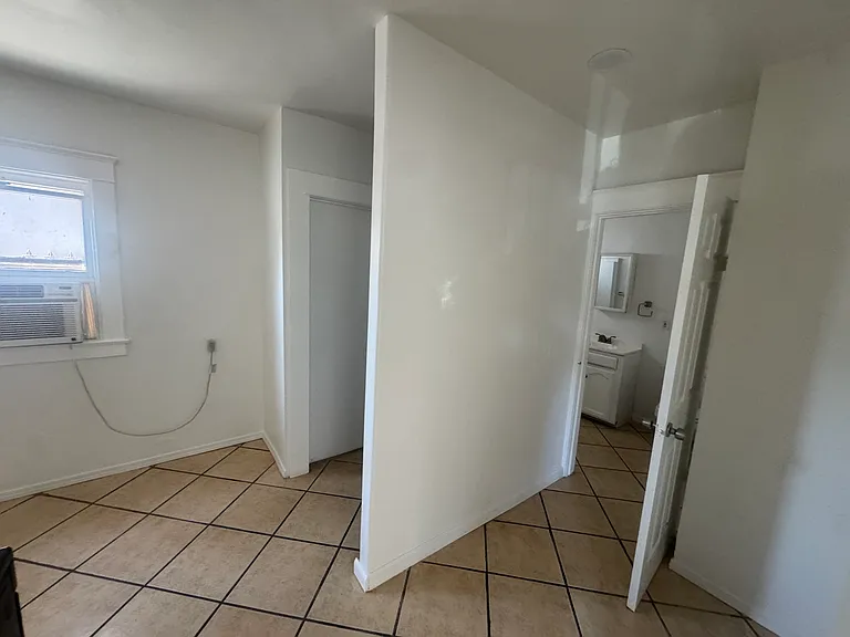 343 N Benton Way — Photo 15
